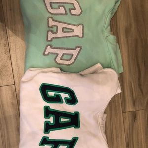 2 gap hoodies